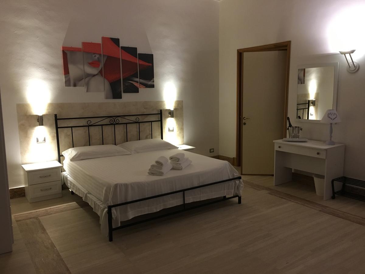 B&B Liberty 900 Catania-Fontanarossai nemzetközi repülőtér Kültér fotó